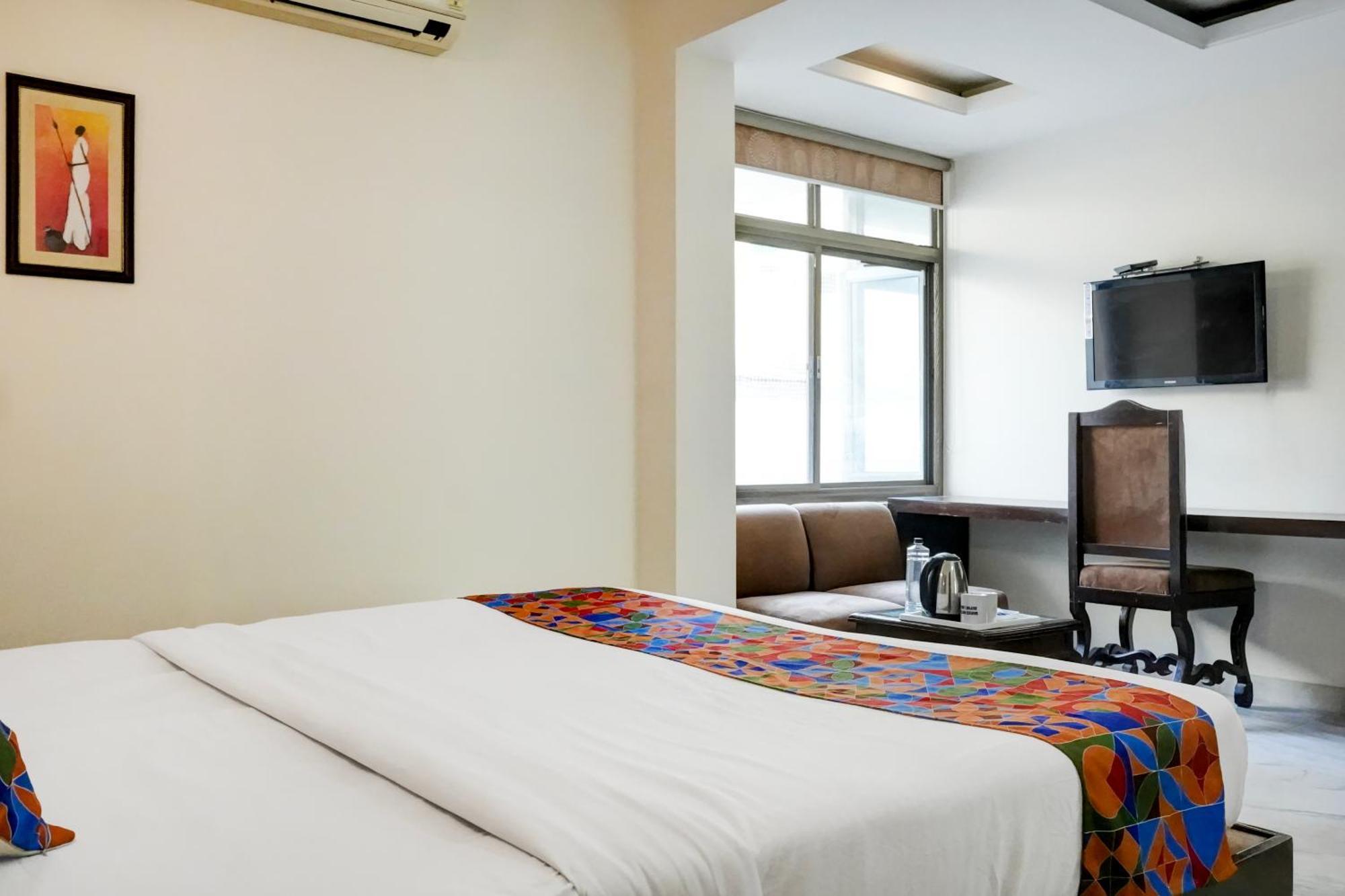 Sahibs The Corporate Hotel Jaipur